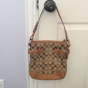 My sister gave purse to me and I never used it